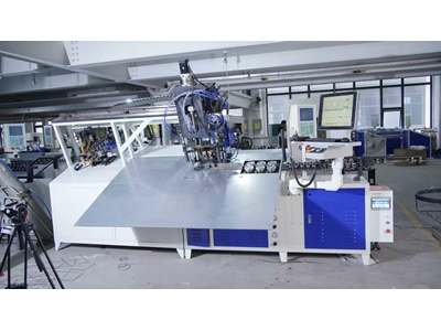 Machine de pliage de fil CNC soudé - 1