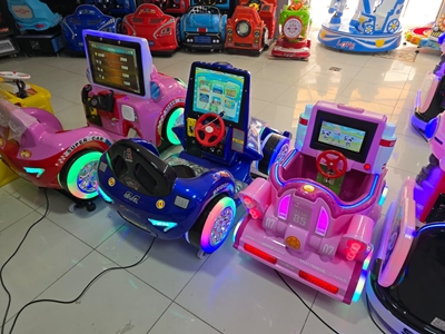 Pembe Tren - Çocuk Oyun Makinesi - 3