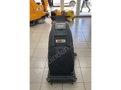 Viper Fang 20 Akülü Zemin Yıkama Makinesi ( 2.El)
