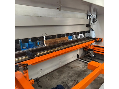 4 Metre 135 Ton 6 Eksen Cnc Hidrolik Abkant Pres - 1