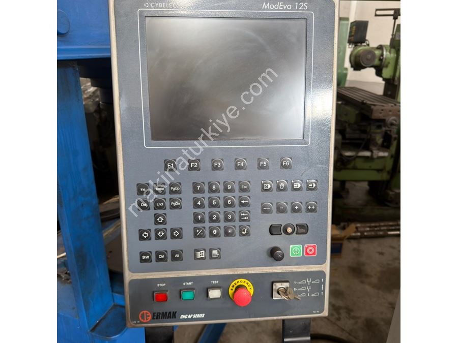 4 Metre 135 Ton 6 Eksen Cnc Hidrolik Abkant Pres