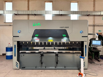 135T3200 Cnc Hibrit Abkant Pres