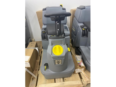 Karcher BD 50/70 Endüstriyel Zemin Otomatı