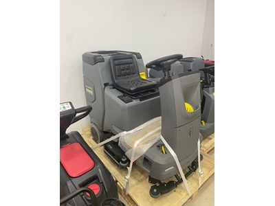 Karcher B 110 R Yeni Nesil Binicili Endüstriyel Zemin Otomatı - 2