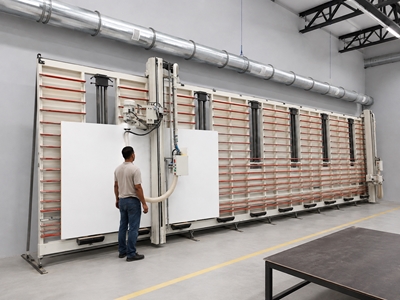 Vertikale Sandwich-Panel-Bearbeitungsmaschine - 2