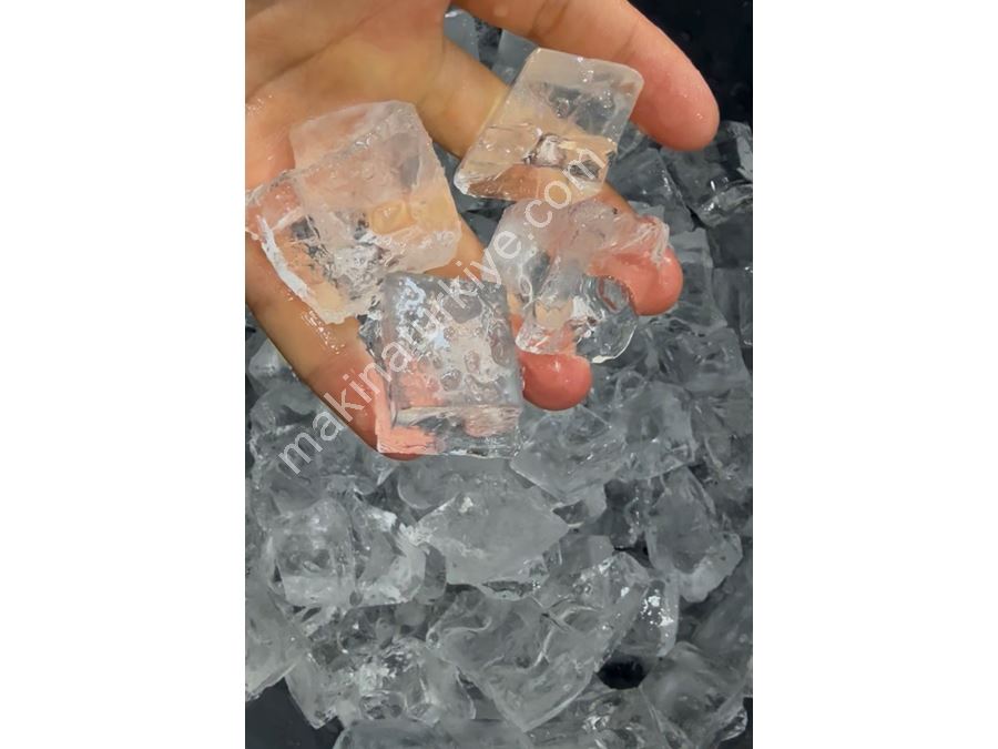 1 ton Hazneli Kolay Dolum Küp Buz Makinesi