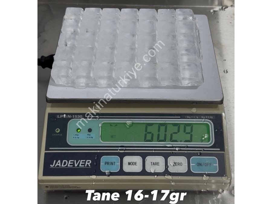 1 ton Hazneli Kolay Dolum Küp Buz Makinesi