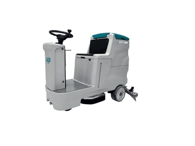 LOCATION Utp 708 B - Machine de nettoyage de sol - 0