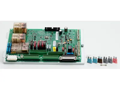 Kuka 00-106-290 Esc (Güvenlik Devresi) Kartı Tamiri