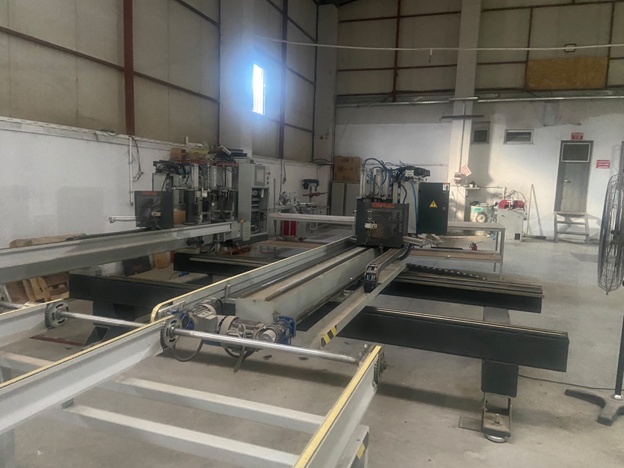 Murat Makine Pvc Cnc Parkuru Pvc İşleme Doğrama Makinesi