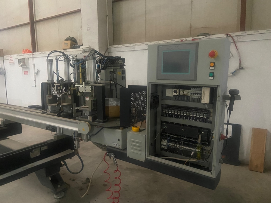 Murat Makine Pvc Cnc Parkuru Pvc İşleme Doğrama Makinesi