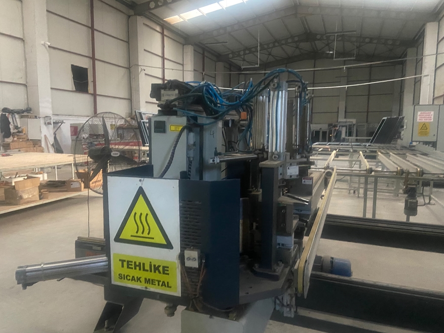 Murat Makine Pvc Cnc Parkuru Pvc İşleme Doğrama Makinesi