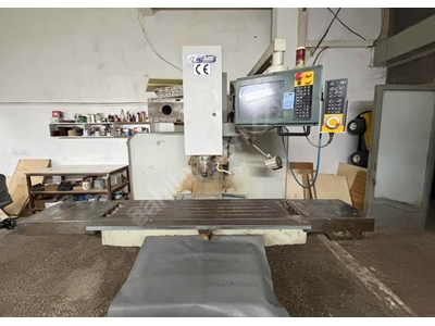 Cnc Freze Dik İşleme Tezgahı - 0