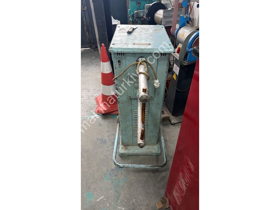 Machine à souder à pointe 5 Kva
