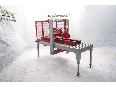 Автоматическая машина для заклейки коробок HKB 210 (20 м/мин)