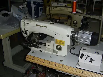 Union Special 63900 Hemming Machine