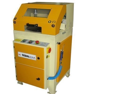 PVC MAKİNALARI ALTTAN ÇIKMA DÖNER TABLALI TEK KÖŞE KESİM MKAİNASI Tezelmak 4000M