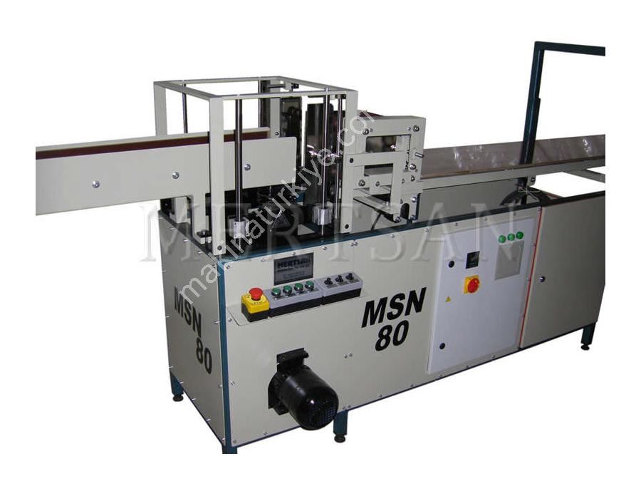 Вертикальная машина для нарезки поролоновых чашек