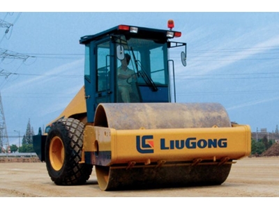 Yol Silindiri - 12.3 ton - 0