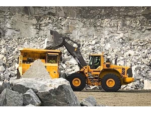 Lastikli Yükleyici - 31 ton