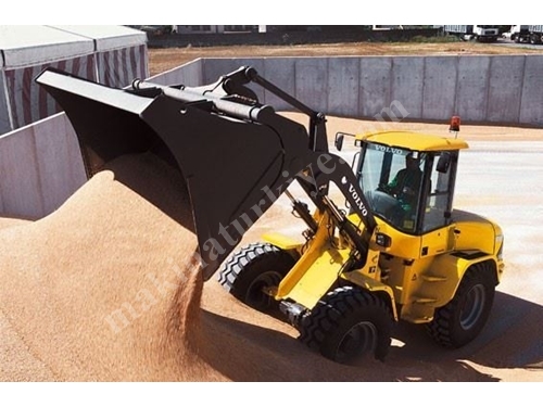 Mini Lastikli Yükleyici - 8,33 ton