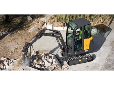Mini Ekskavatör / Volvo Ec20c - 0