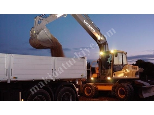 Lastikli Ekskavatör ( 18 Ton )