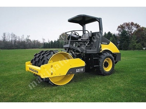 Büyük Toprak Silindiri  ( 8 Ton ) Volvo SD77F