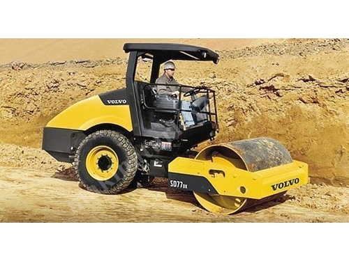 Büyük Toprak Silindiri  ( 11,4 Ton ) Volvo SD105F