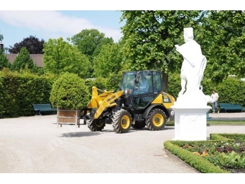 Lastikli Yükleyici ( 54 Hp- 4,9 Ton )