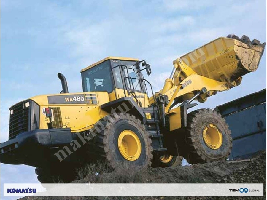 Lastikli Yükleyici ( 299 Hp- 25,2 Ton )