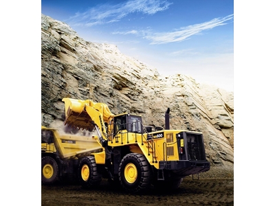 Lastikli Yükleyici ( 527 Hp- 52,9 Ton ) - 1