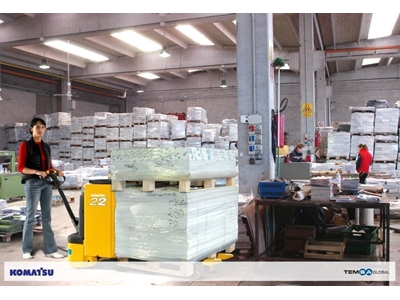 Akülü Transpalet ( 2200 Kg ) - 1