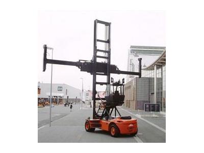 Konteyner Taşıyıcı / Empty Container Handler Br 356  C80 - 0