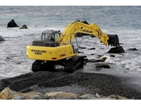 Paletli Ekskavatör / New Holland- Kobelco E305 B
