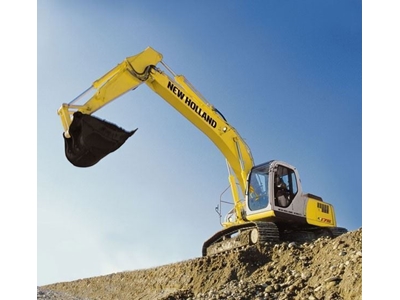 Paletli Ekskavatör / New Holland-Kobelco E175 - 0