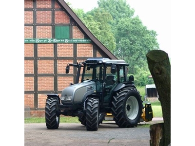 Tarla Traktörü / Valtra A75 - 2