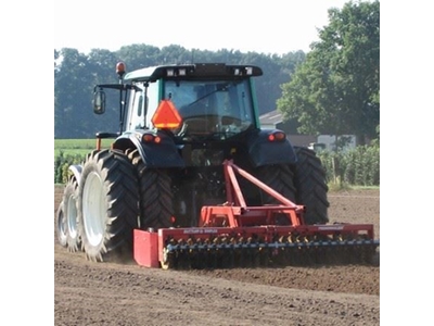 Tarla Traktörü / Valtra Hitech N111e - 0