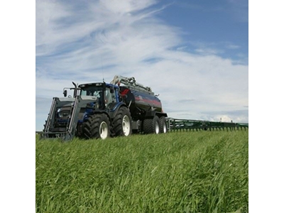Tarla Traktörü / Valtra Hitech T151 - 1