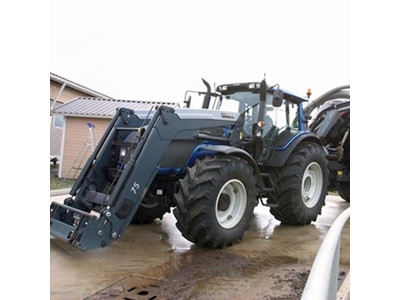 Tarla Traktörü / Valtra Hitech T161 - 0