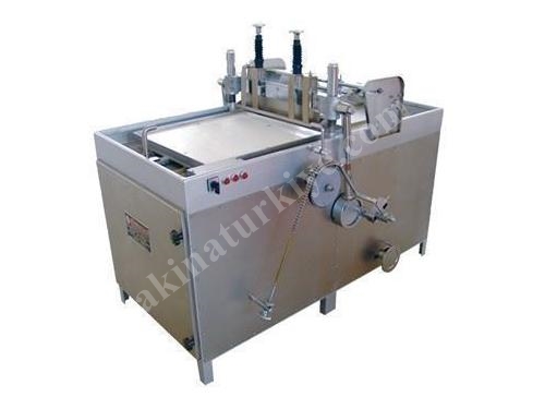 300 Kg / Saat Lokum Kesme Makinası 