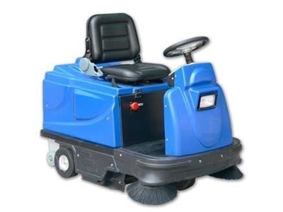 Binicili-Akülü Süpürme Makinesi / Durclean Pb 100 - 0