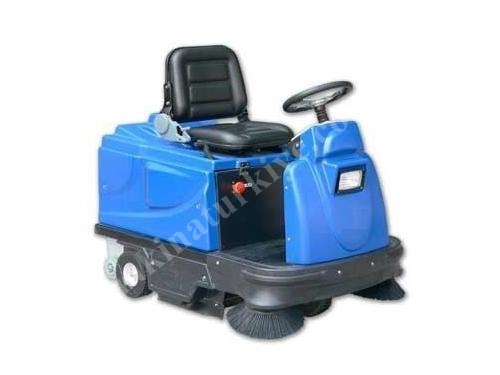 Binicili-Akülü Süpürme Makinesi / Durclean Pb 100