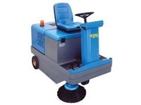 Battery-Powered Riding Sweeper / Isal Pb 110 - 0