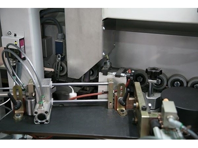 6 Üniteli Kenar Pvc Bantlama Makinası - 1