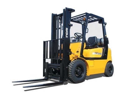 Lpg' Li / Benzinli Forklift / Hyundaı Hlf 25-5 - 0