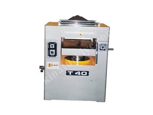 Kalınlık Makinası Otm. Tablalı ( 420 X 725 Mm )