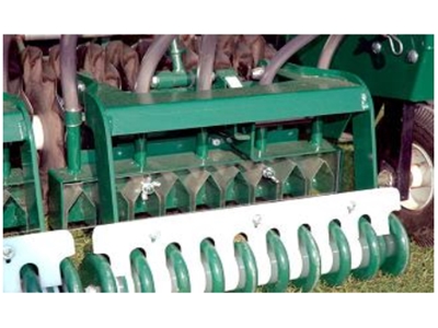 Pull Type 25 Hp 101 Cm Overseed Grass Seeder Machine - 2