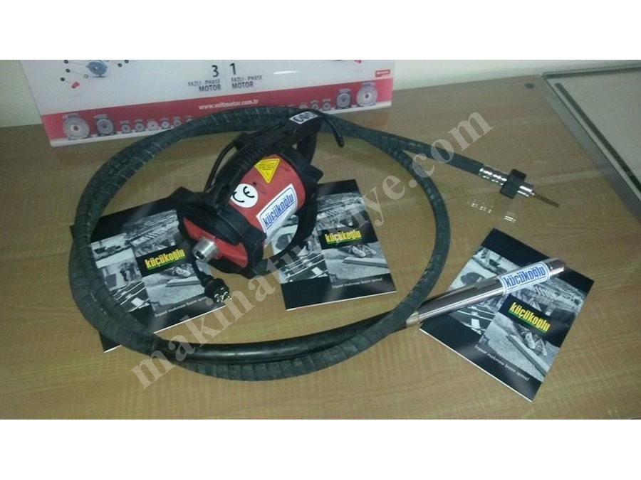 KMS 60 Dingo Şişeli Beton Vibratörü