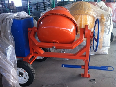 Betoniyer Makinası-260 Litre - 0